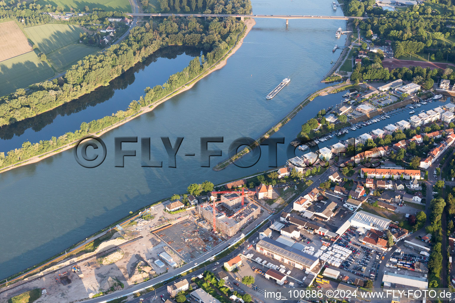 Speyer dans le département Rhénanie-Palatinat, Allemagne vue du ciel