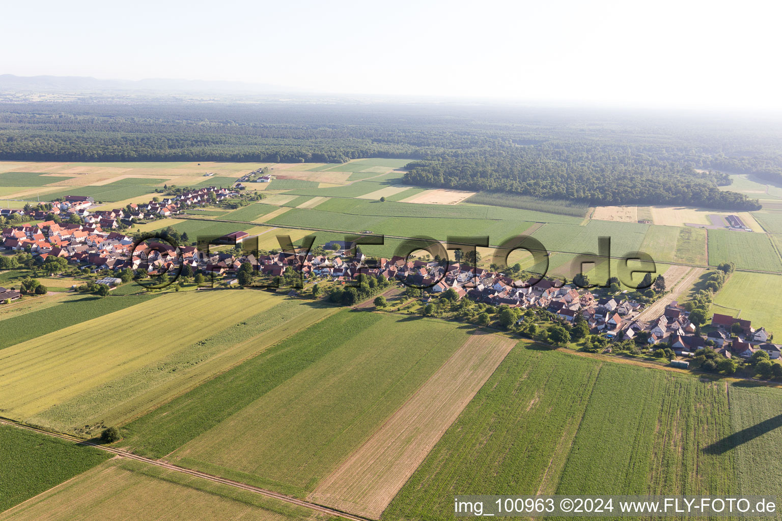 Image drone de Schleithal dans le département Bas Rhin, France