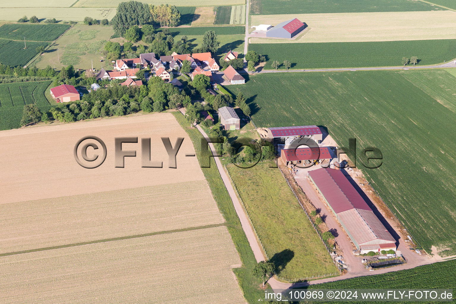 Seebach dans le département Bas Rhin, France d'un drone