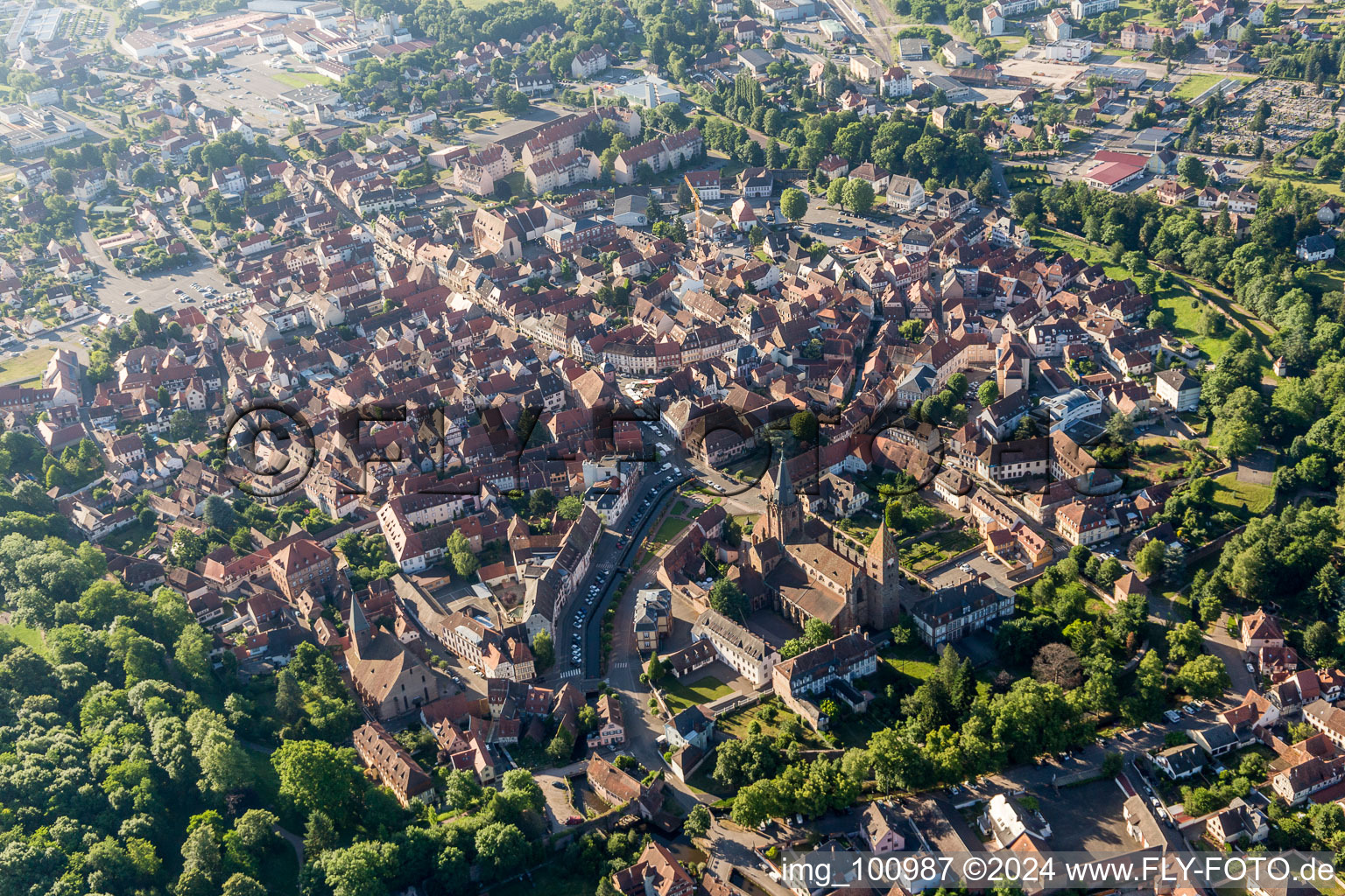 Enregistrement par drone de Wissembourg dans le département Bas Rhin, France