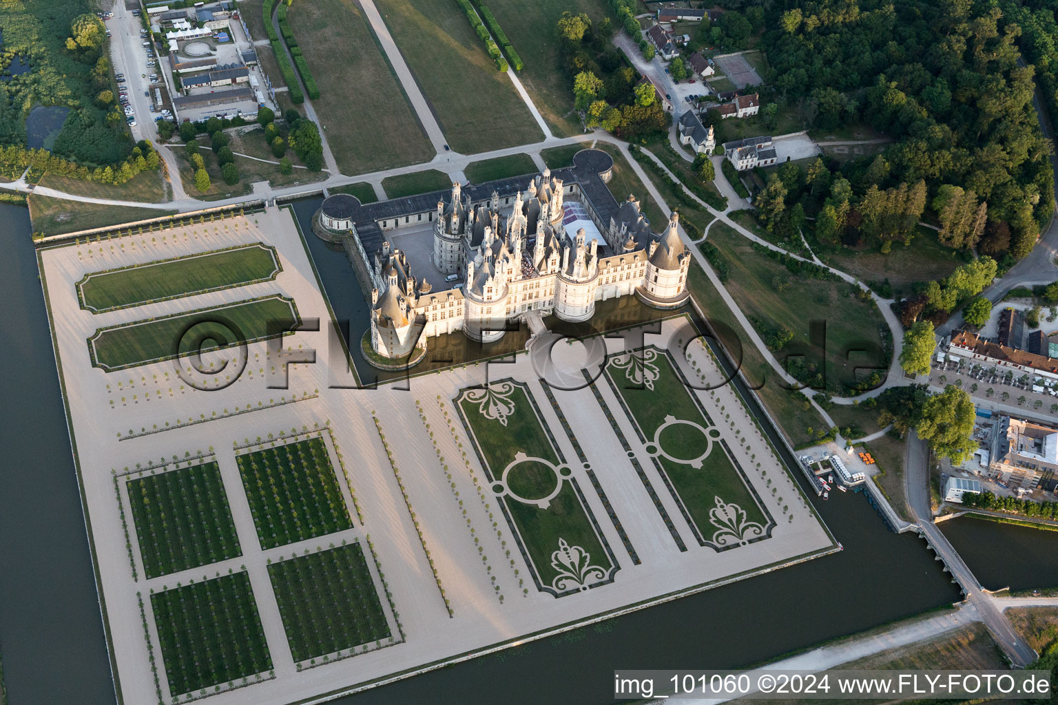 Image drone de Chambord dans le département Loir et Cher, France