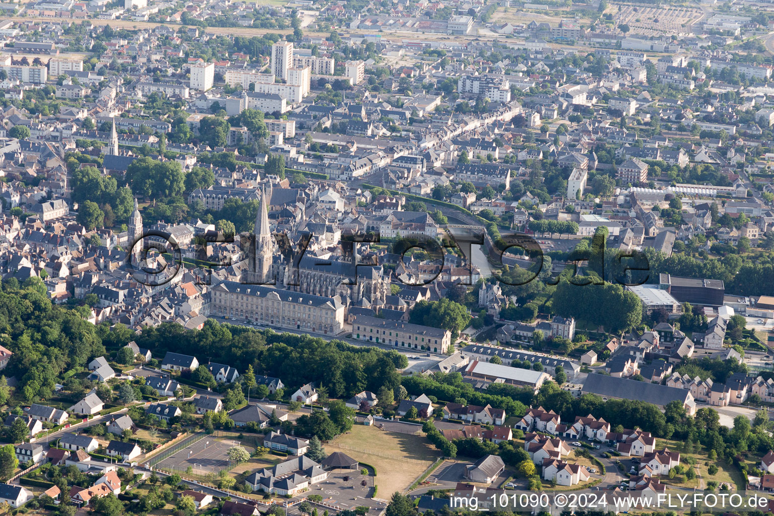 Vendôme dans le département Loir et Cher, France hors des airs