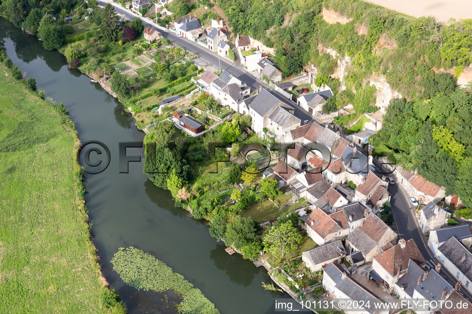 Vue aérienne de Saint-Rimay dans le département Loir et Cher, France