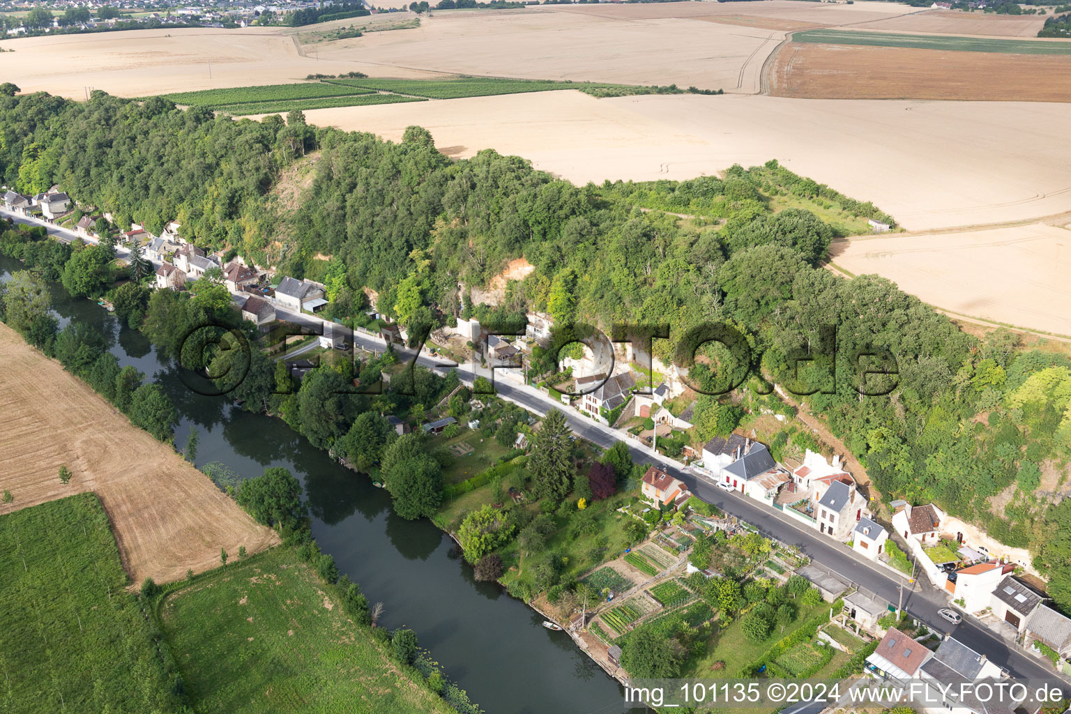 Photographie aérienne de Saint-Rimay dans le département Loir et Cher, France