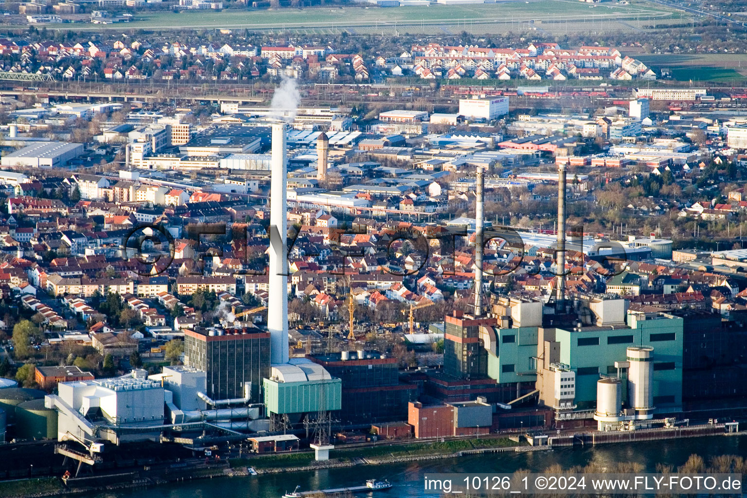 Photographie aérienne de GKM du sud à le quartier Neckarau in Mannheim dans le département Bade-Wurtemberg, Allemagne