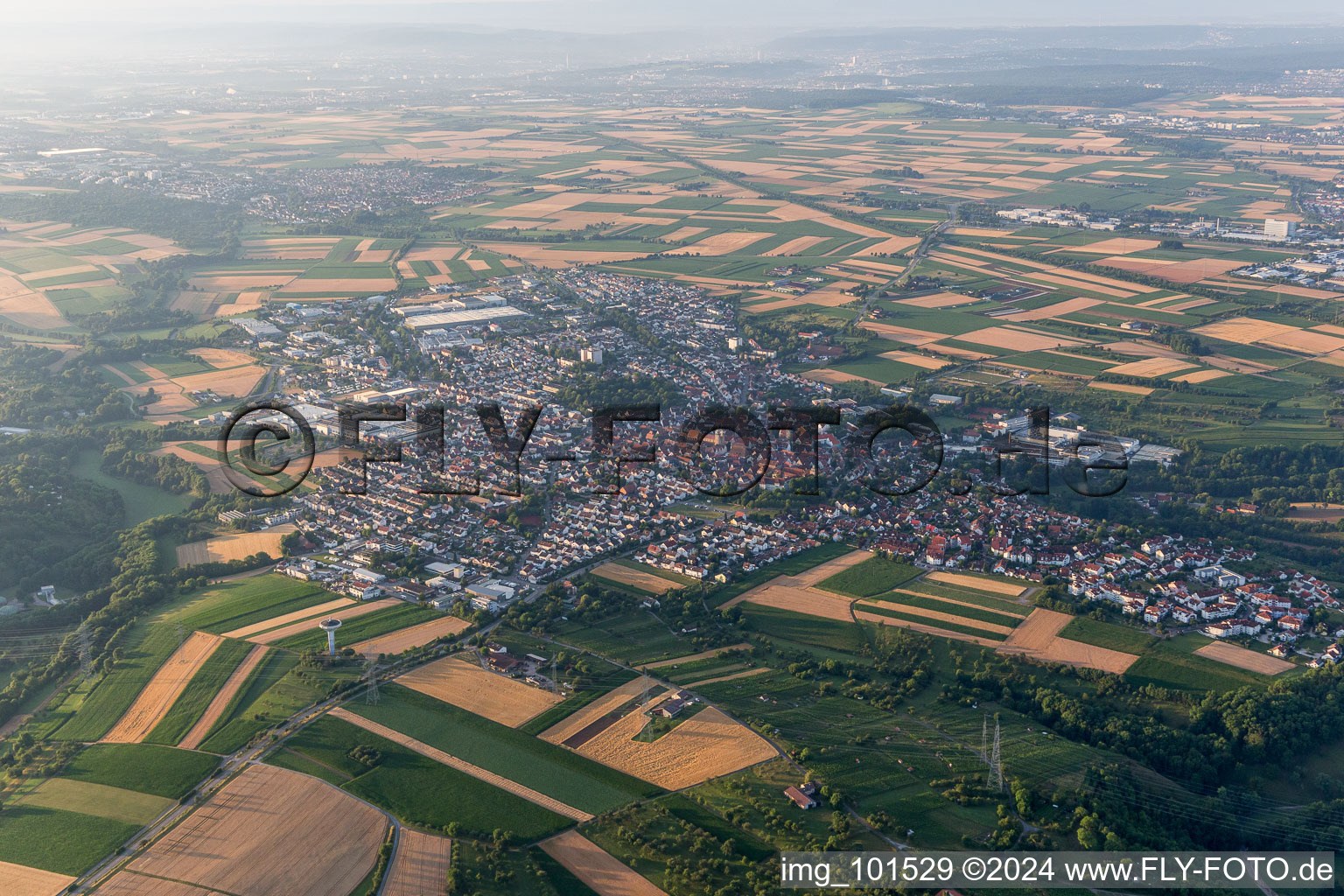 Vue aérienne de Du nord-ouest à Markgröningen dans le département Bade-Wurtemberg, Allemagne