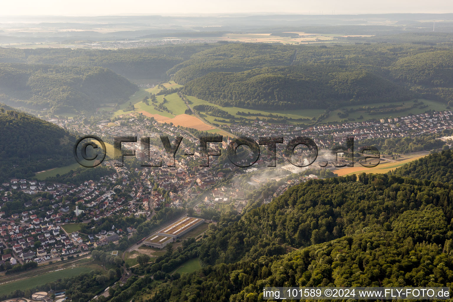 Vue aérienne de Dans le quartier Unterkochen à Aalen à Unterkochen dans le département Bade-Wurtemberg, Allemagne