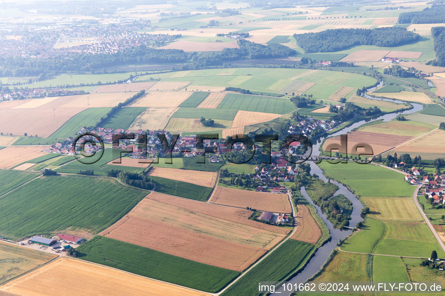 Vue aérienne de Ebermergen dans le département Bavière, Allemagne