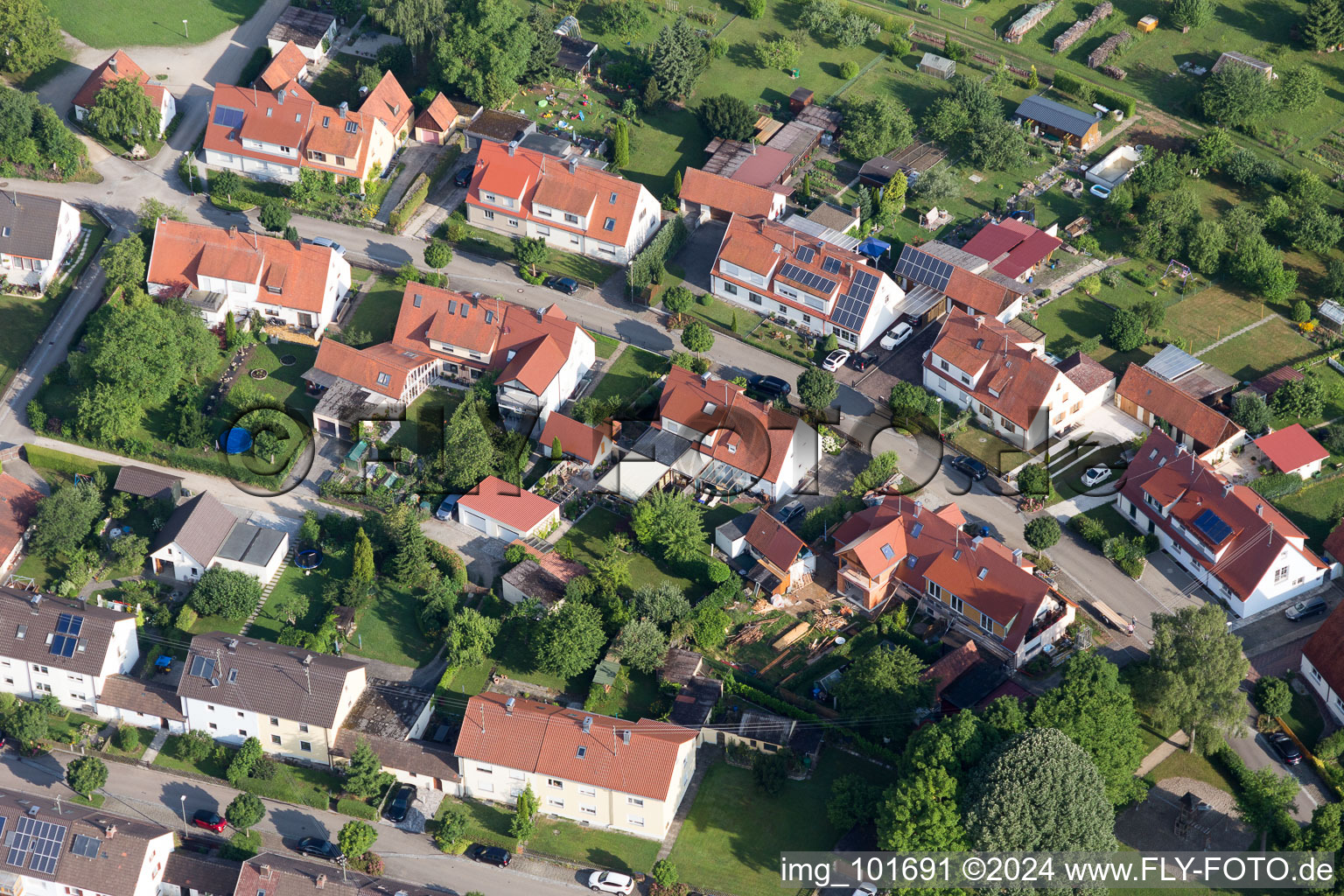 Quartier Riedlingen in Donauwörth dans le département Bavière, Allemagne depuis l'avion