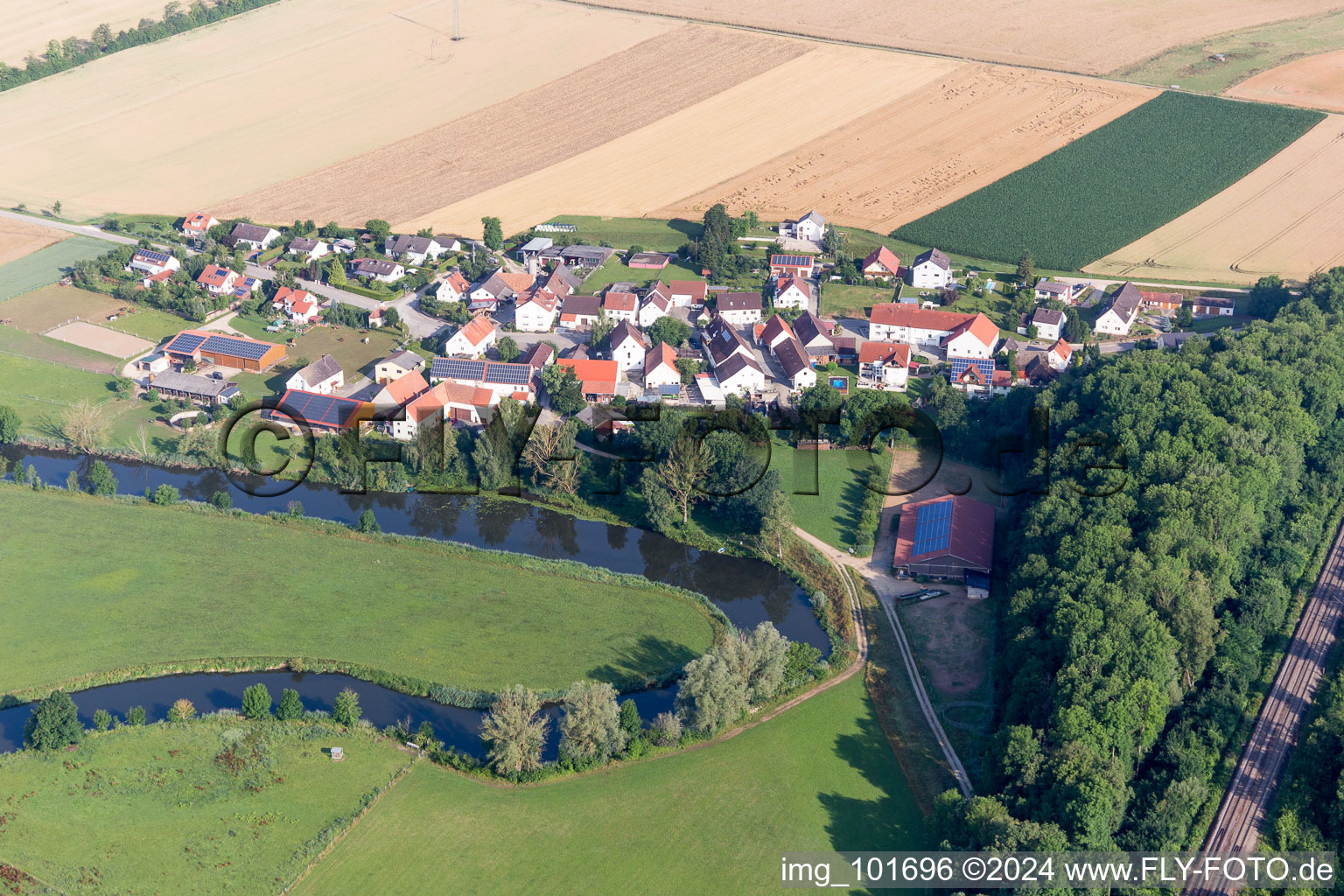 Vue aérienne de Neudegg dans le département Bavière, Allemagne