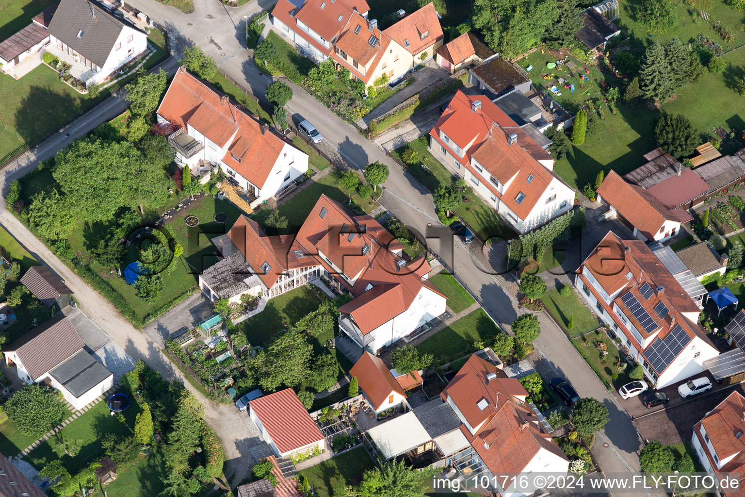 Règlement de Ramberg à le quartier Riedlingen in Donauwörth dans le département Bavière, Allemagne vue d'en haut