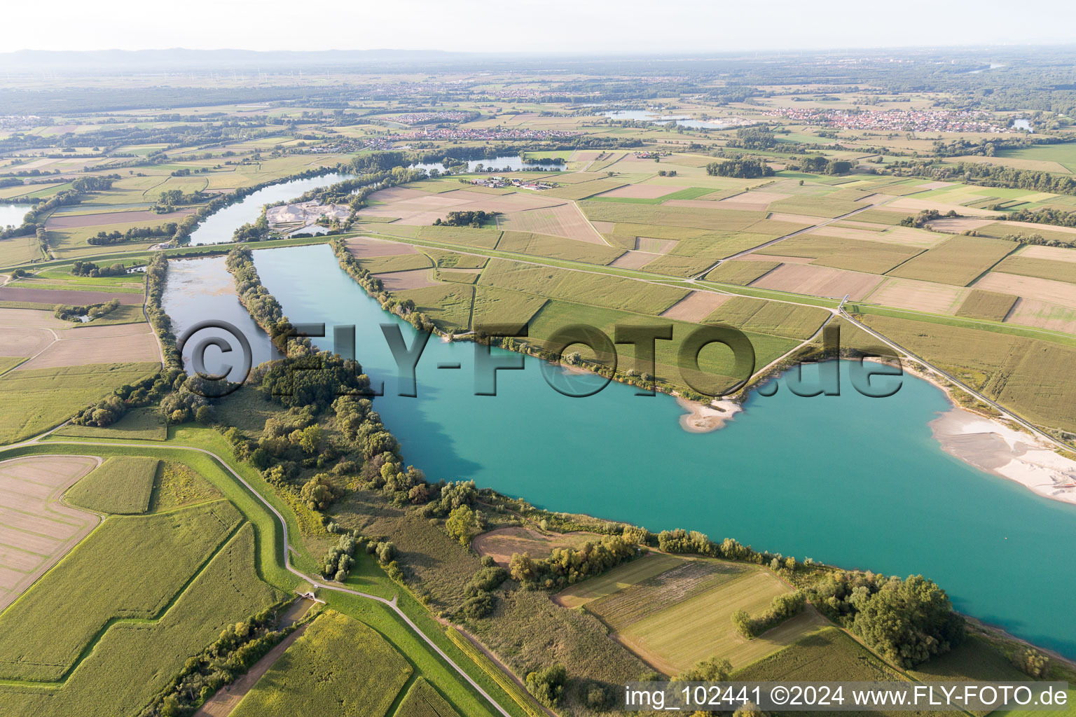 Vue oblique de Neupotz dans le département Rhénanie-Palatinat, Allemagne