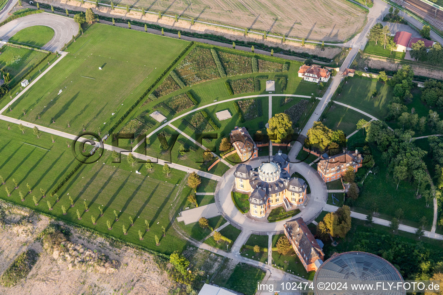 Waghäusel dans le département Bade-Wurtemberg, Allemagne du point de vue du drone