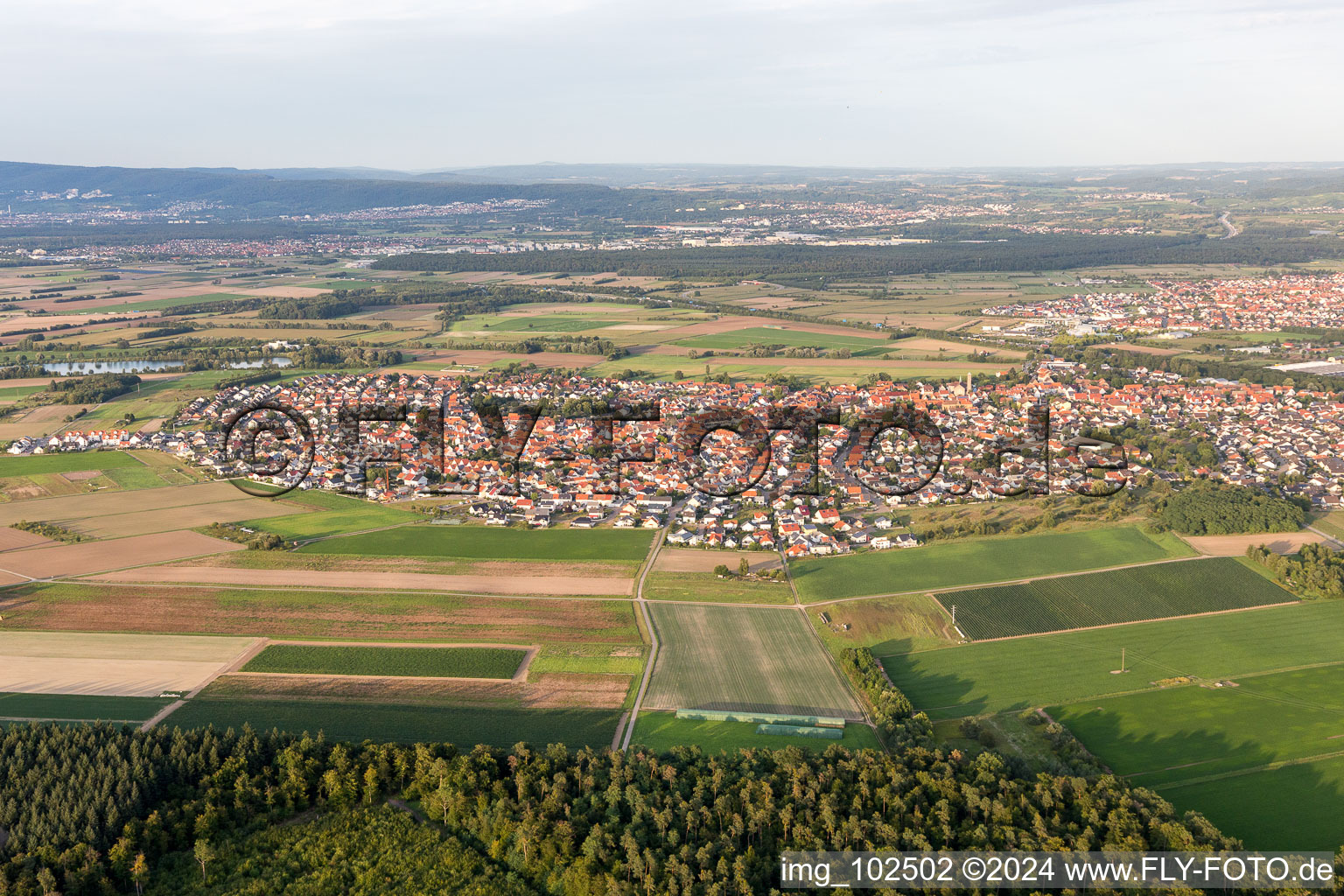 Vue aérienne de Quartier Sankt Leon in St. Leon-Rot dans le département Bade-Wurtemberg, Allemagne