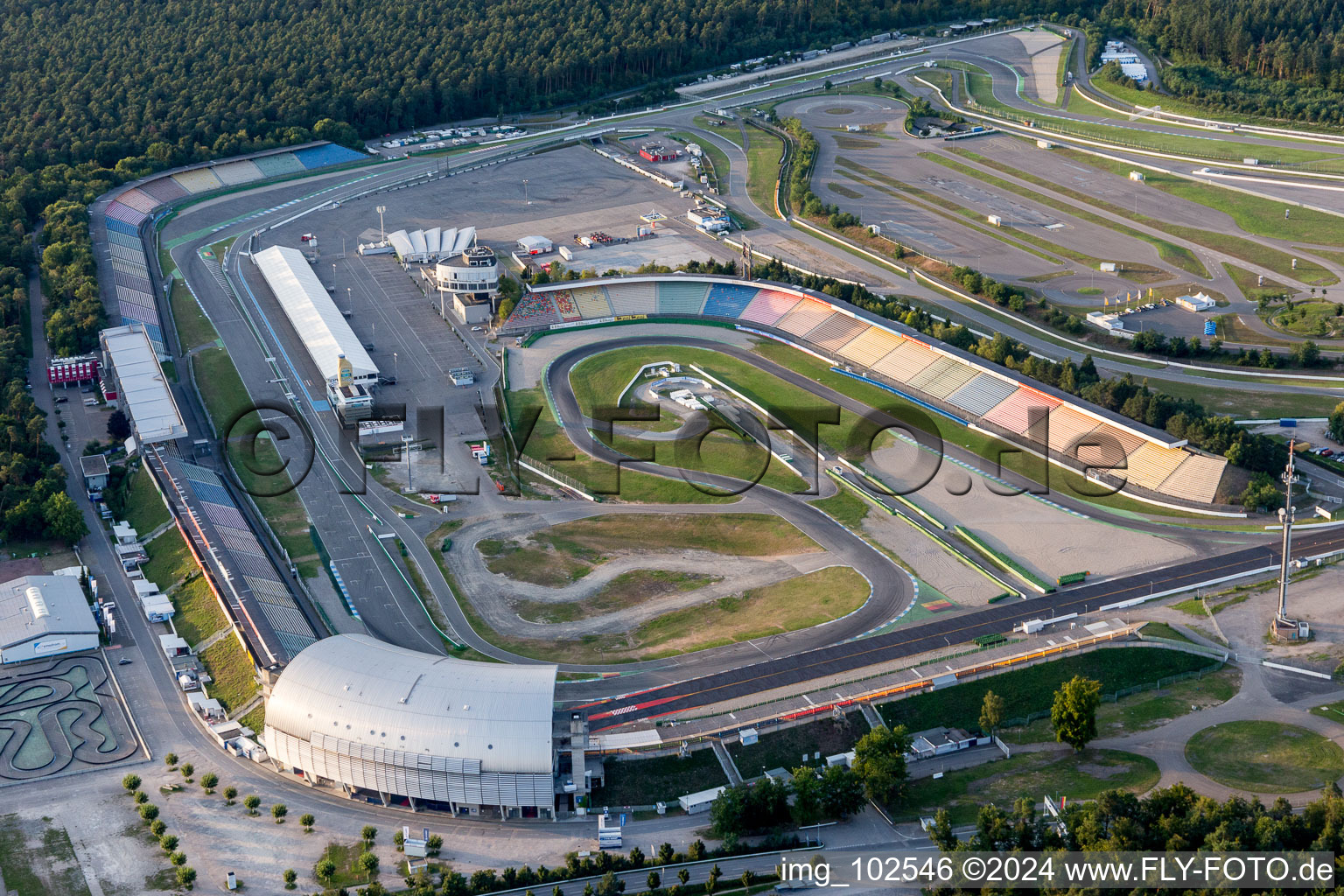 Hockenheim dans le département Bade-Wurtemberg, Allemagne hors des airs