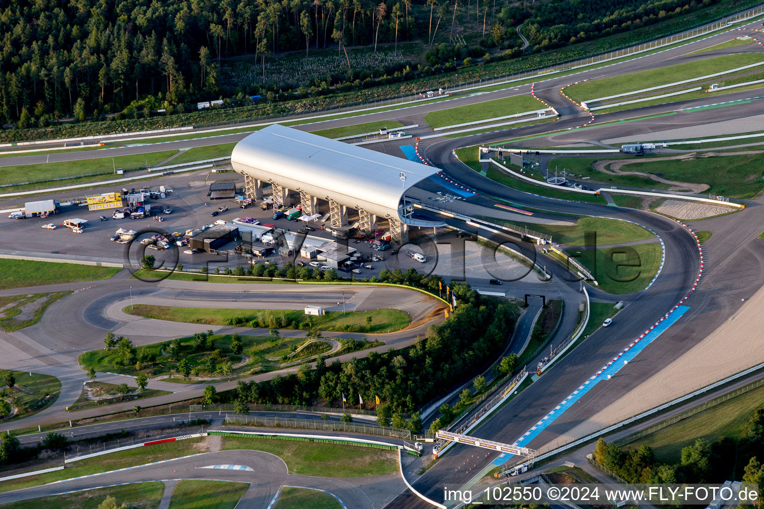 Hockenheim dans le département Bade-Wurtemberg, Allemagne vue du ciel