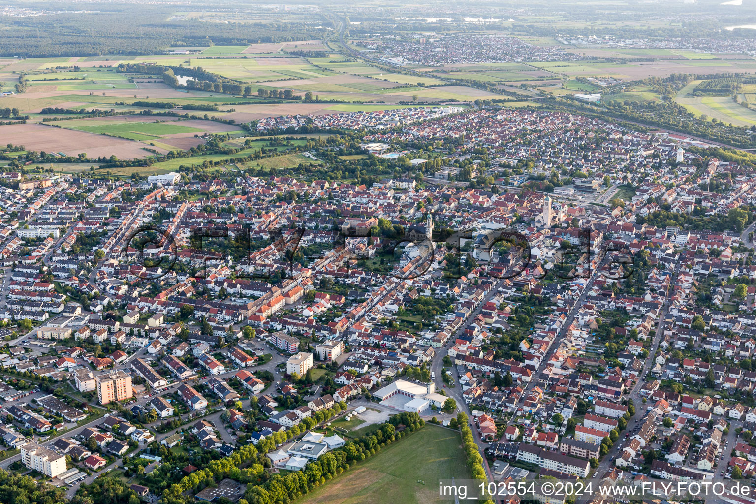 Hockenheim dans le département Bade-Wurtemberg, Allemagne d'un drone