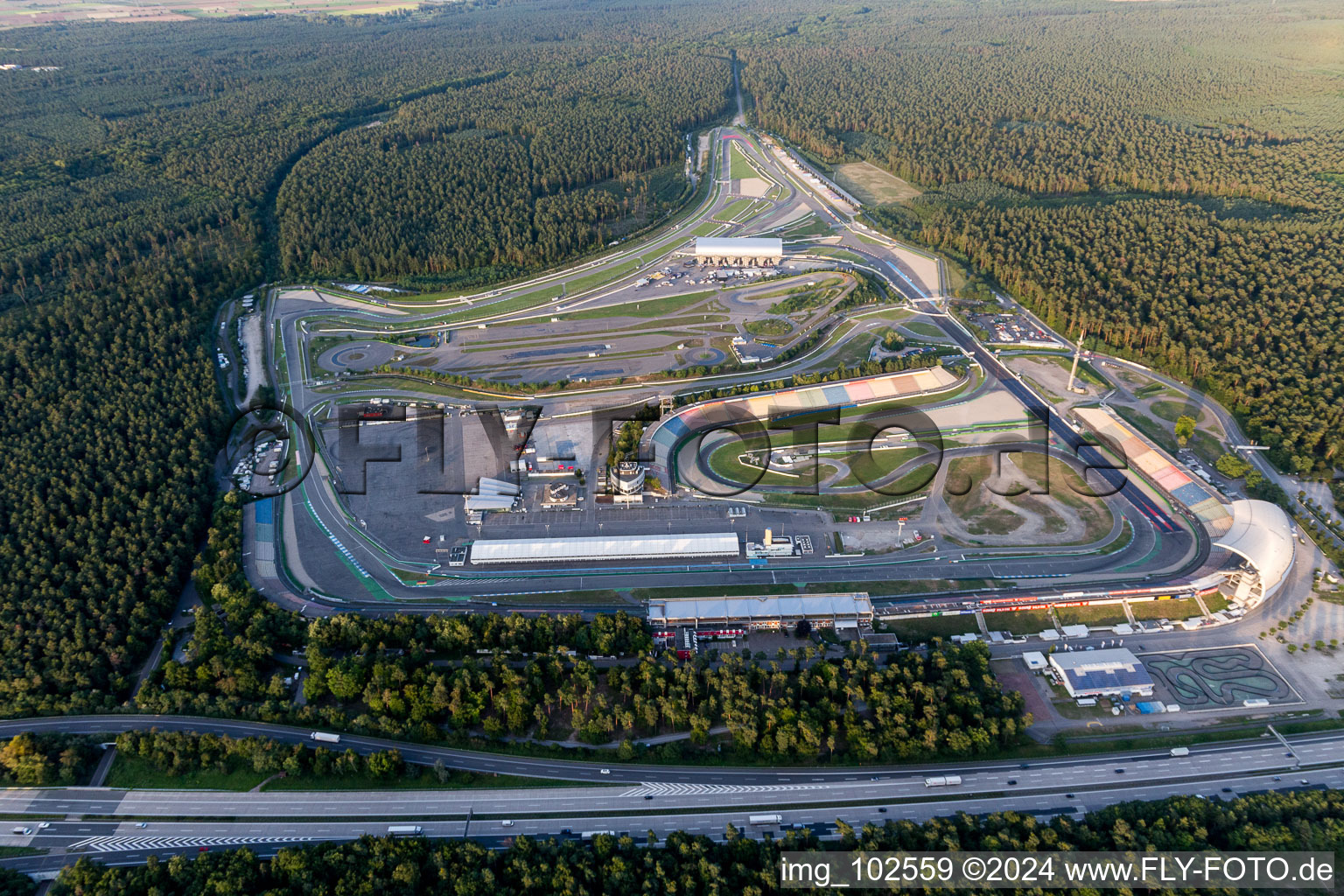 Hockenheim dans le département Bade-Wurtemberg, Allemagne d'en haut