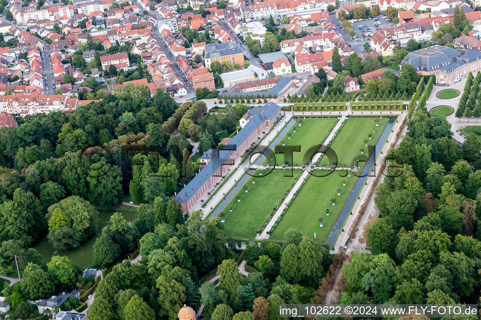 Schwetzingen dans le département Bade-Wurtemberg, Allemagne d'en haut