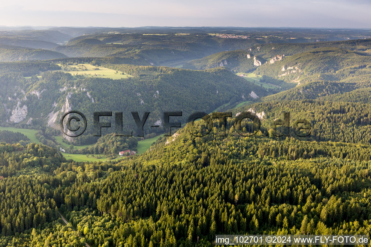 Vue aérienne de Percée du Danube à Fridingen an der Donau à Fridingen an der Donau dans le département Bade-Wurtemberg, Allemagne