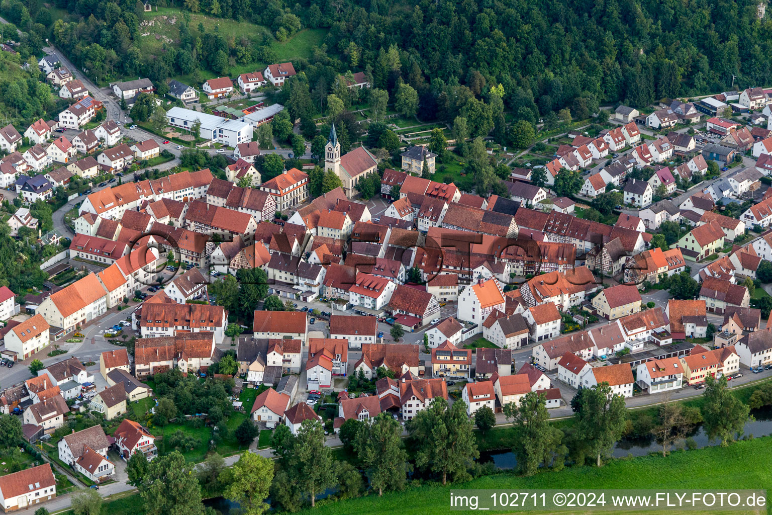 Fridingen an der Donau dans le département Bade-Wurtemberg, Allemagne depuis l'avion