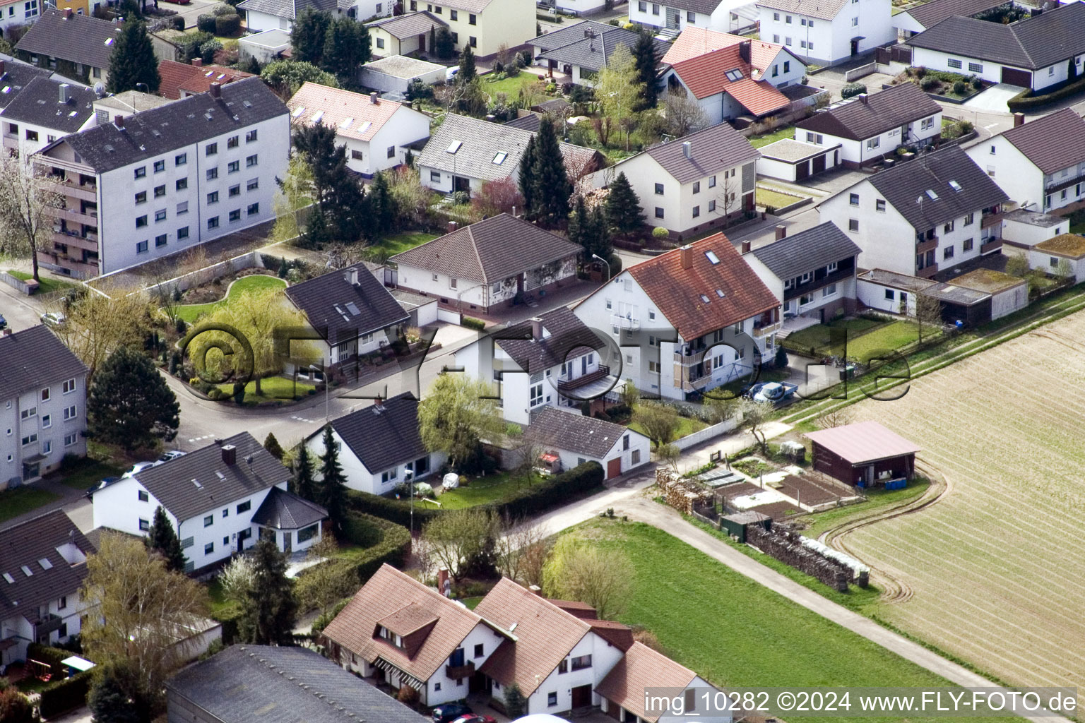 Au château d'eau à Kandel dans le département Rhénanie-Palatinat, Allemagne d'en haut