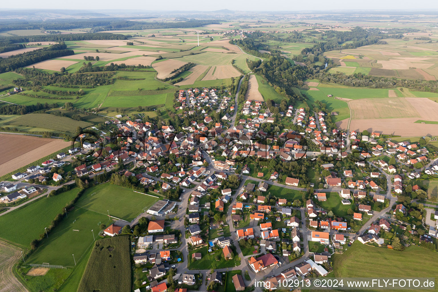 Blochingen dans le département Bade-Wurtemberg, Allemagne d'en haut