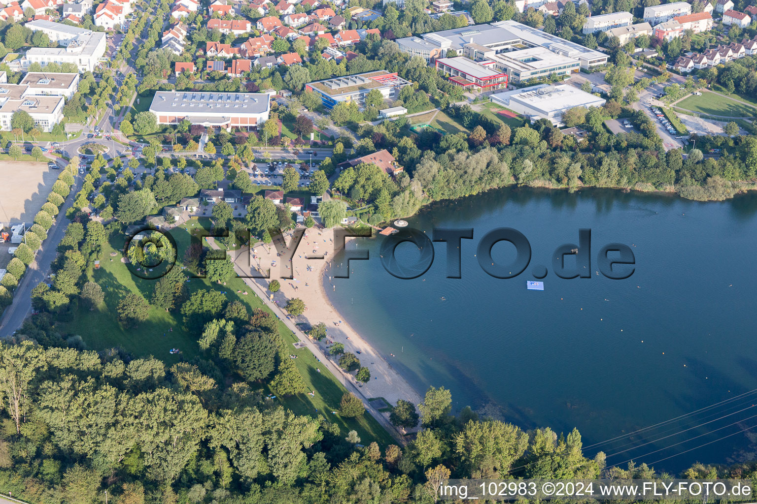 Photographie aérienne de Lac de baignade à Bensheim dans le département Hesse, Allemagne