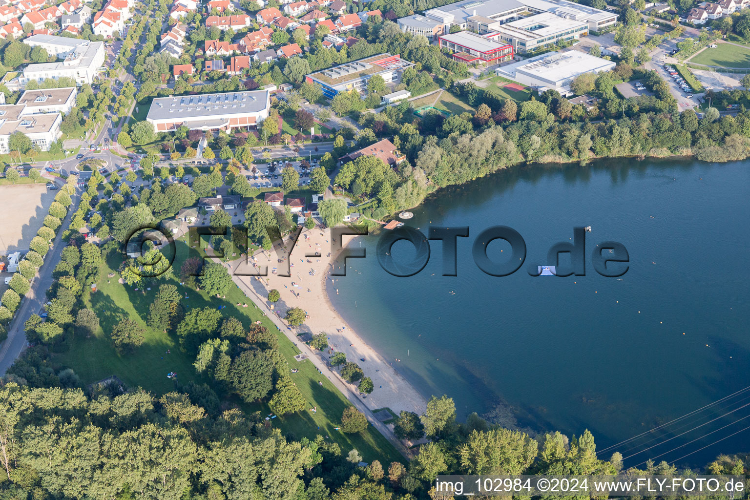 Vue oblique de Lac de baignade à Bensheim dans le département Hesse, Allemagne