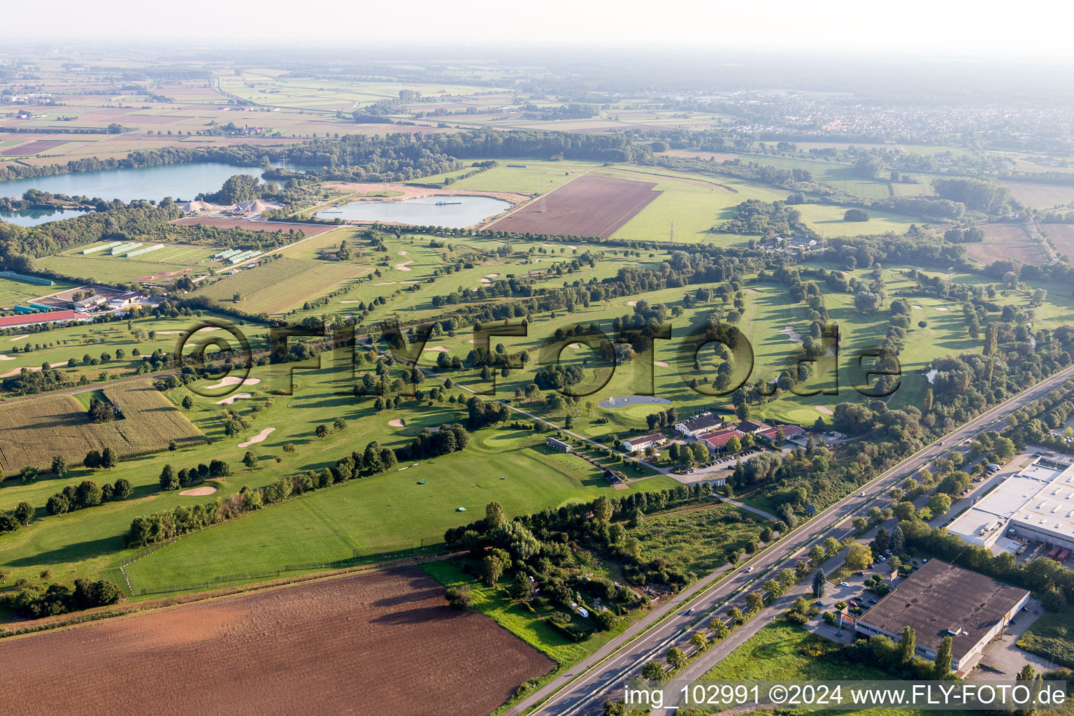 Vue aérienne de Club de golf à Bensheim dans le département Hesse, Allemagne