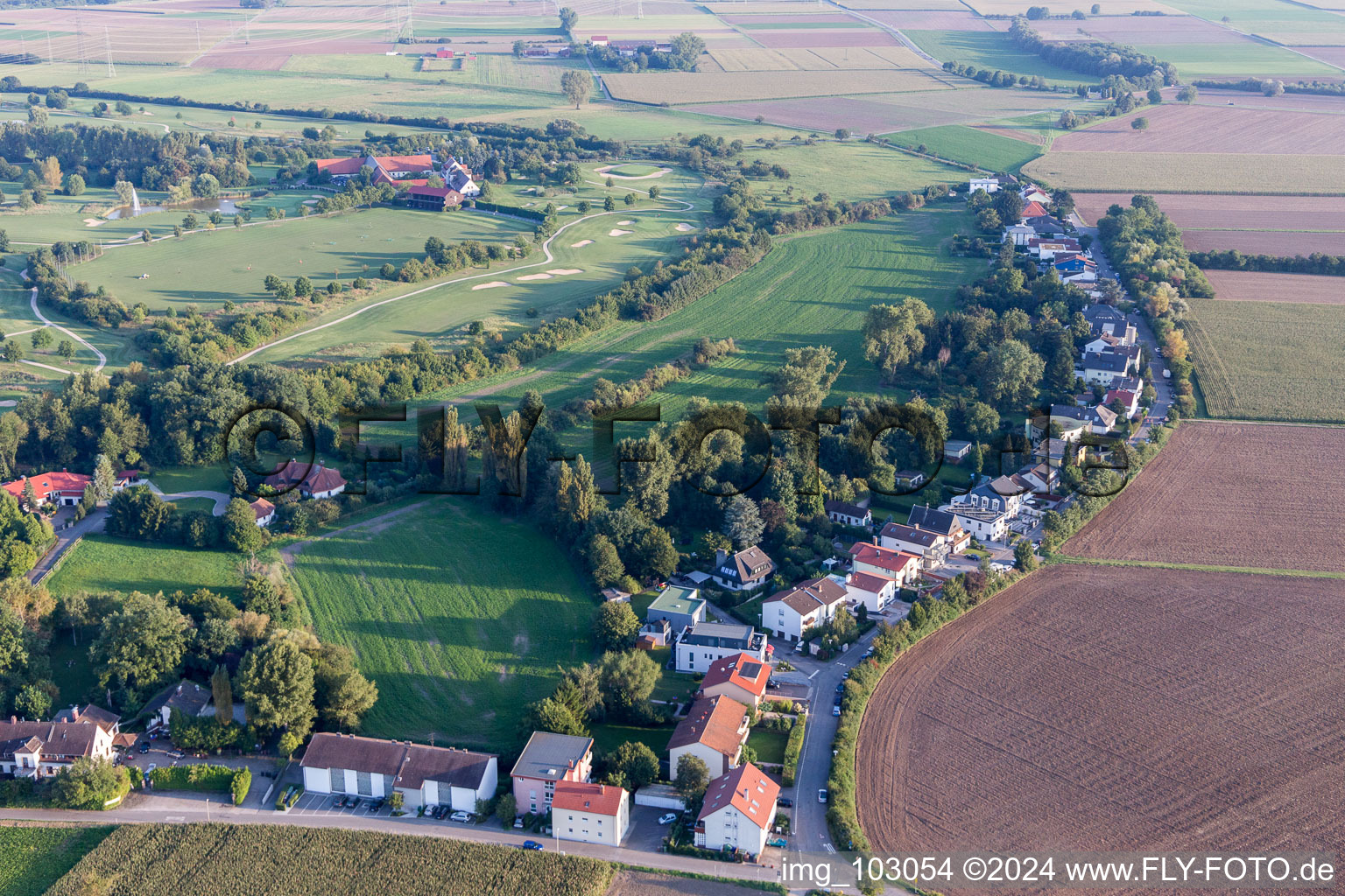 Vue aérienne de Neuzenlache à Viernheim dans le département Hesse, Allemagne