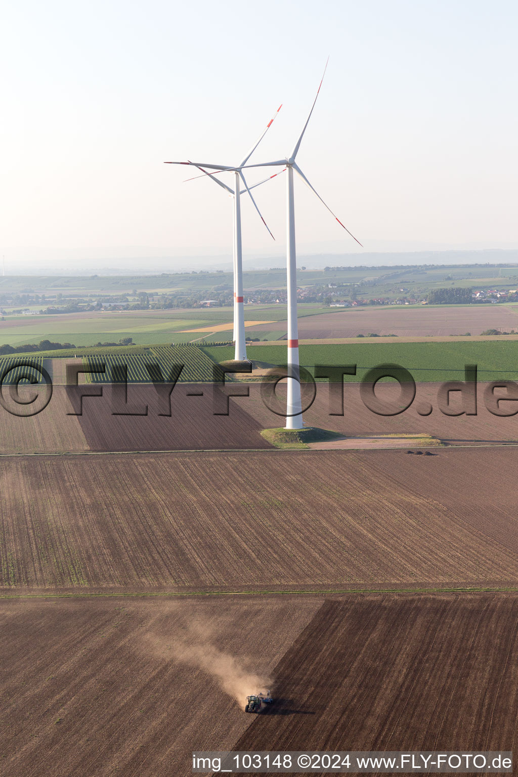 Vue oblique de Bechtheim dans le département Rhénanie-Palatinat, Allemagne