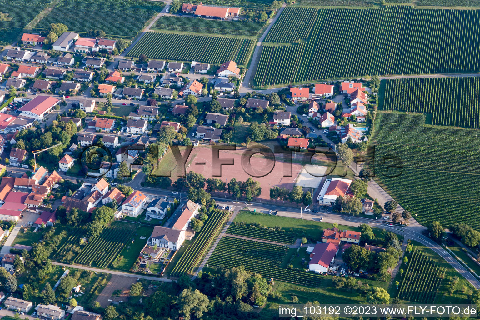 Image drone de Quartier Nußdorf in Landau in der Pfalz dans le département Rhénanie-Palatinat, Allemagne