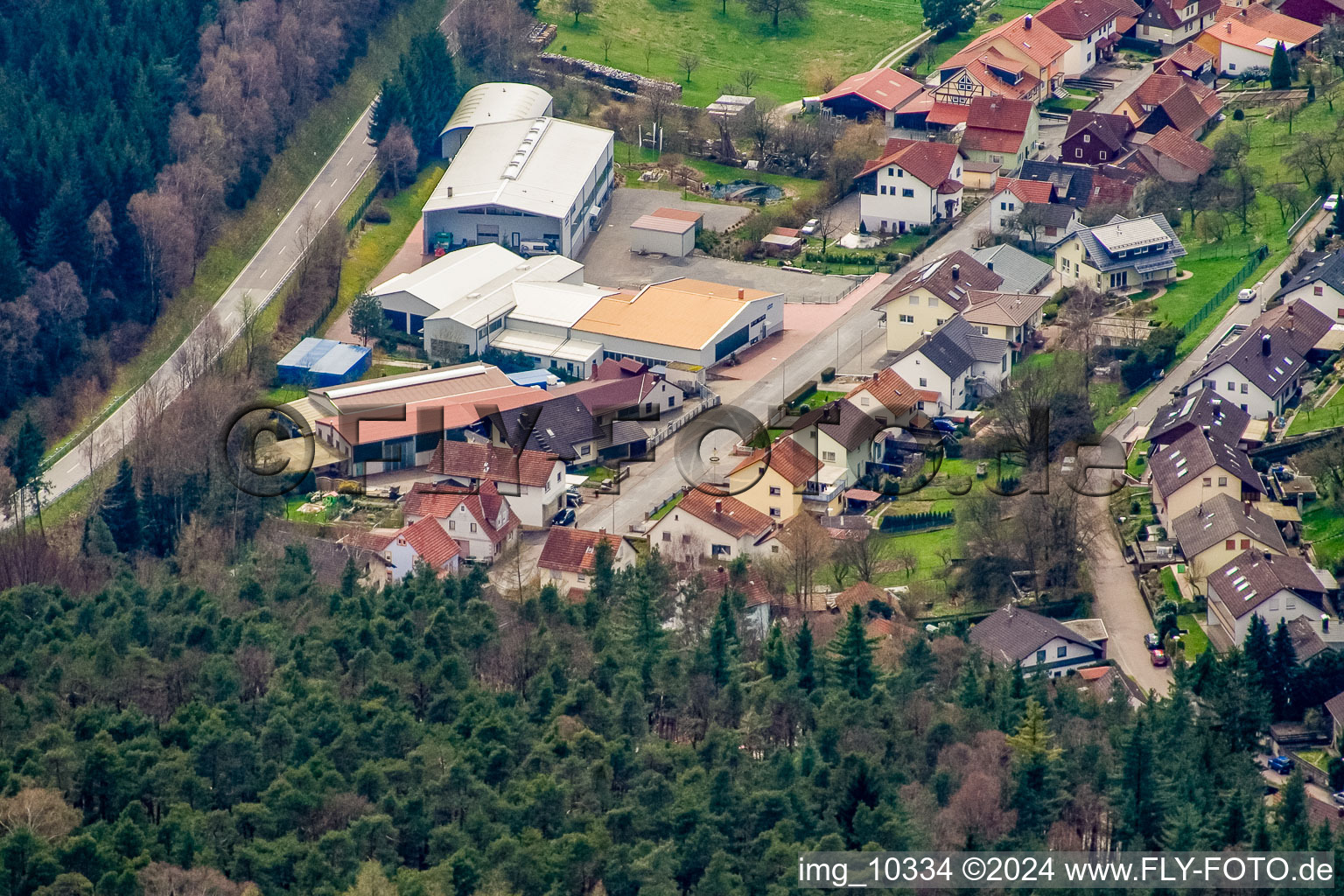 Vue aérienne de Jöst Abrasifs à le quartier Affolterbach in Wald-Michelbach dans le département Hesse, Allemagne