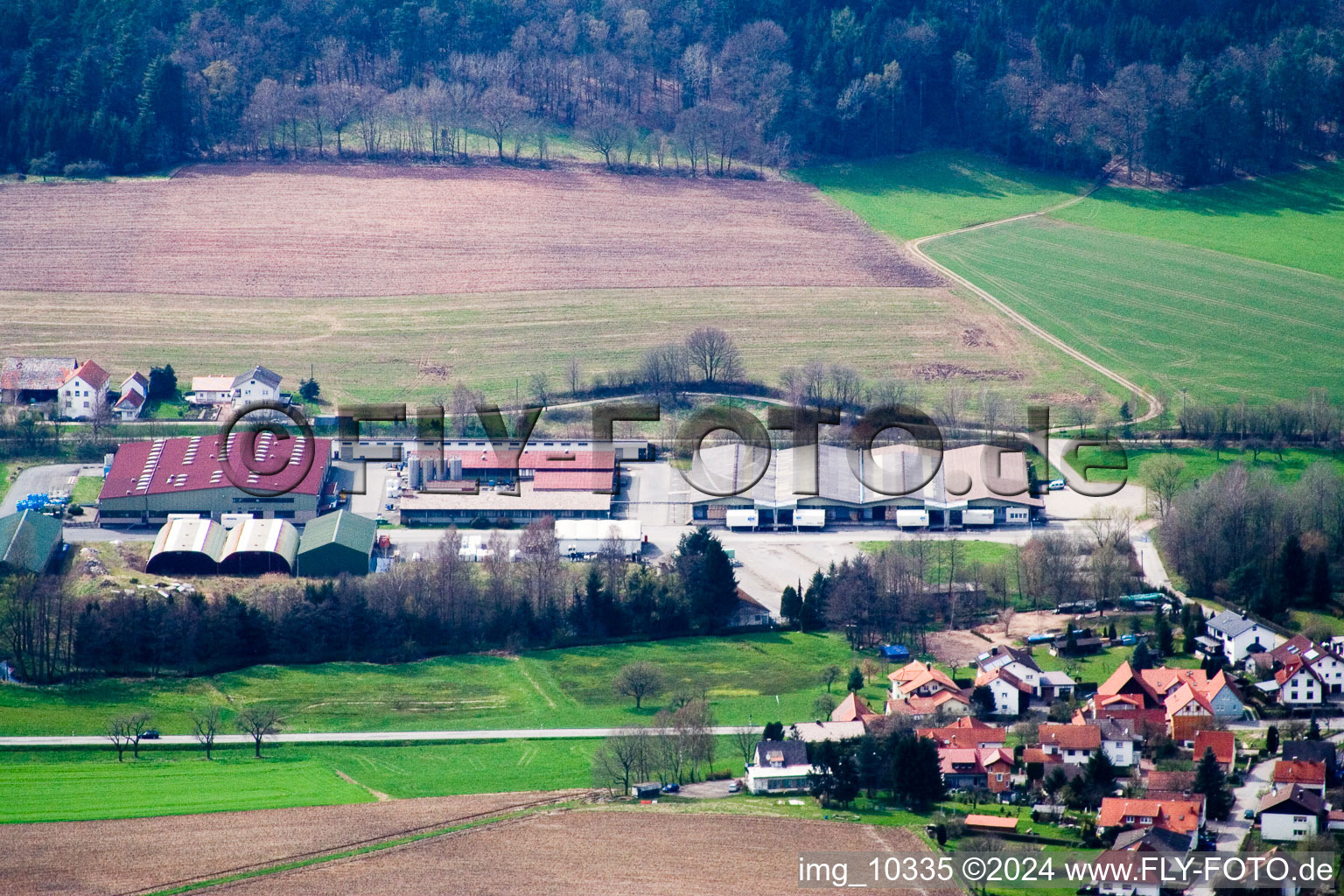 Vue aérienne de Quartier Wahlen in Grasellenbach dans le département Hesse, Allemagne