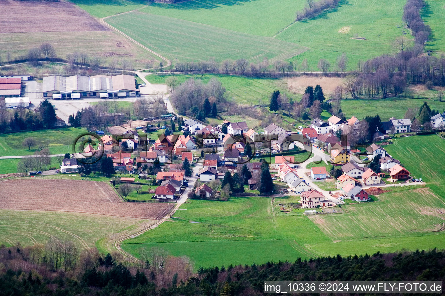 Vue aérienne de Quartier Wahlen in Grasellenbach dans le département Hesse, Allemagne