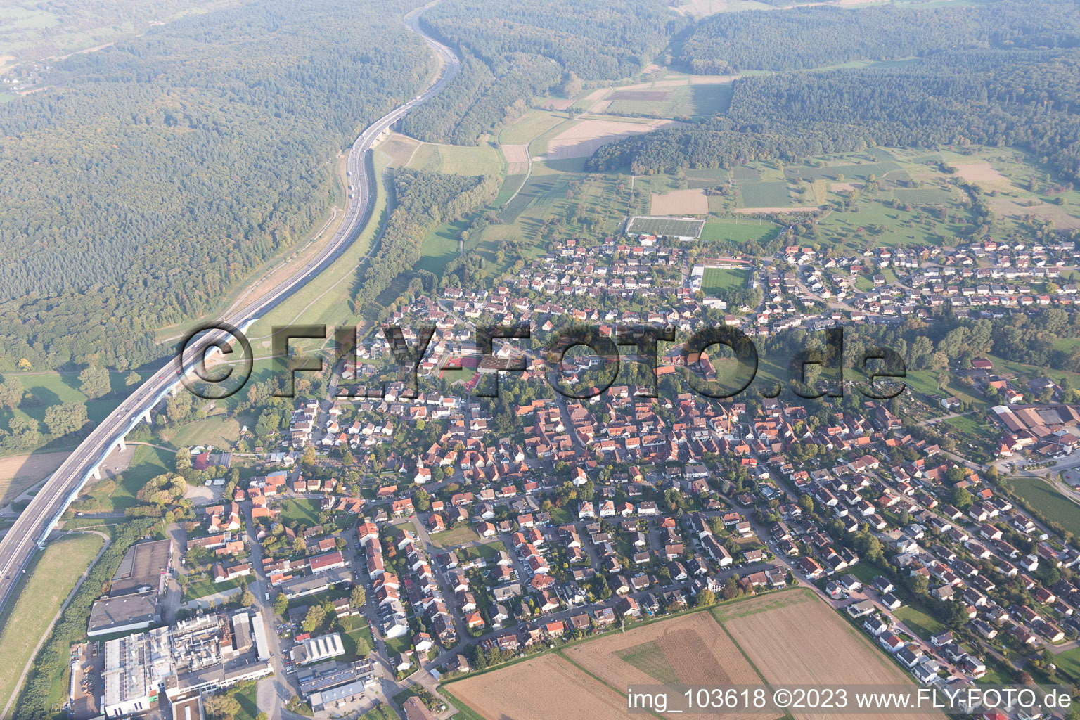 Darmsbach dans le département Bade-Wurtemberg, Allemagne hors des airs