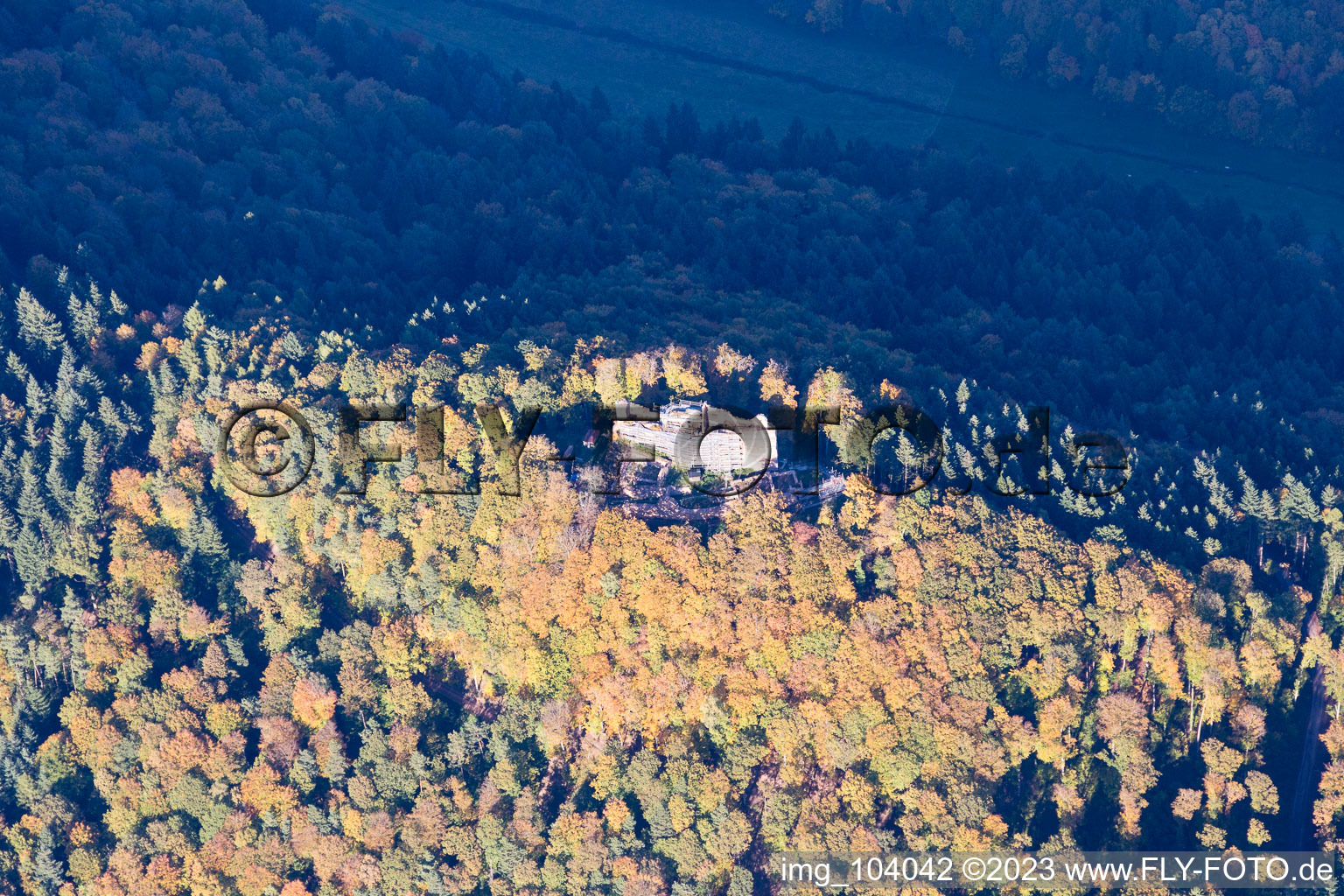 Ramberg dans le département Rhénanie-Palatinat, Allemagne vue d'en haut