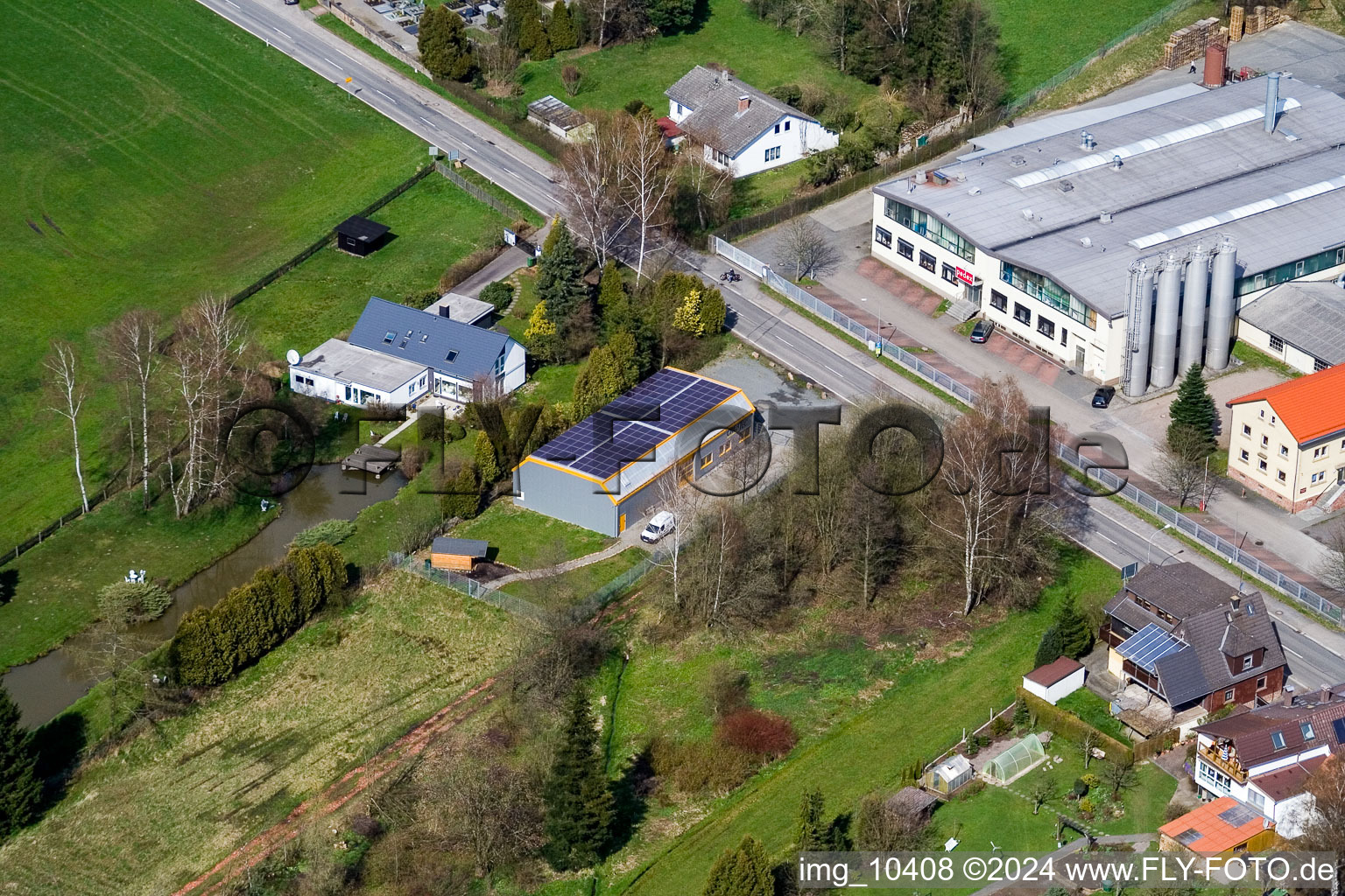 Quartier Affolterbach in Wald-Michelbach dans le département Hesse, Allemagne d'un drone