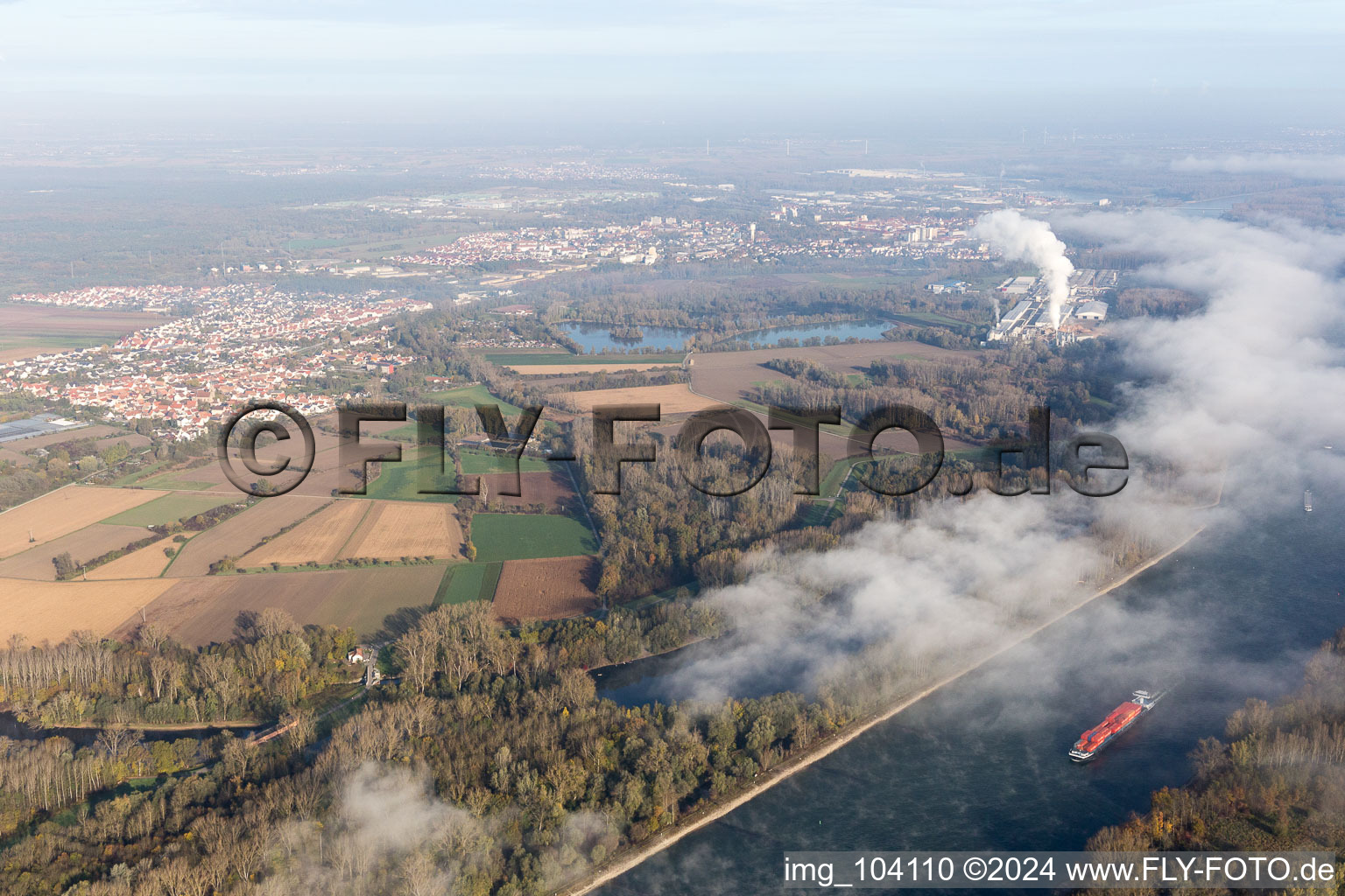 Germersheim dans le département Rhénanie-Palatinat, Allemagne vue d'en haut