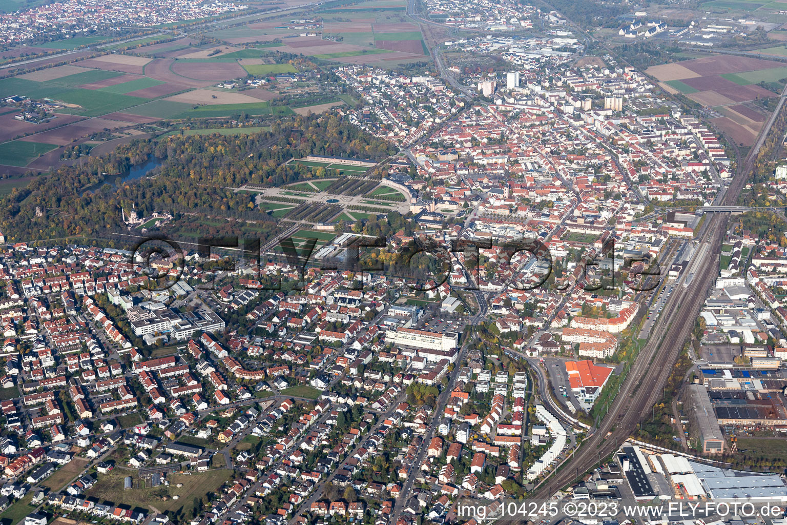 Enregistrement par drone de Schwetzingen dans le département Bade-Wurtemberg, Allemagne