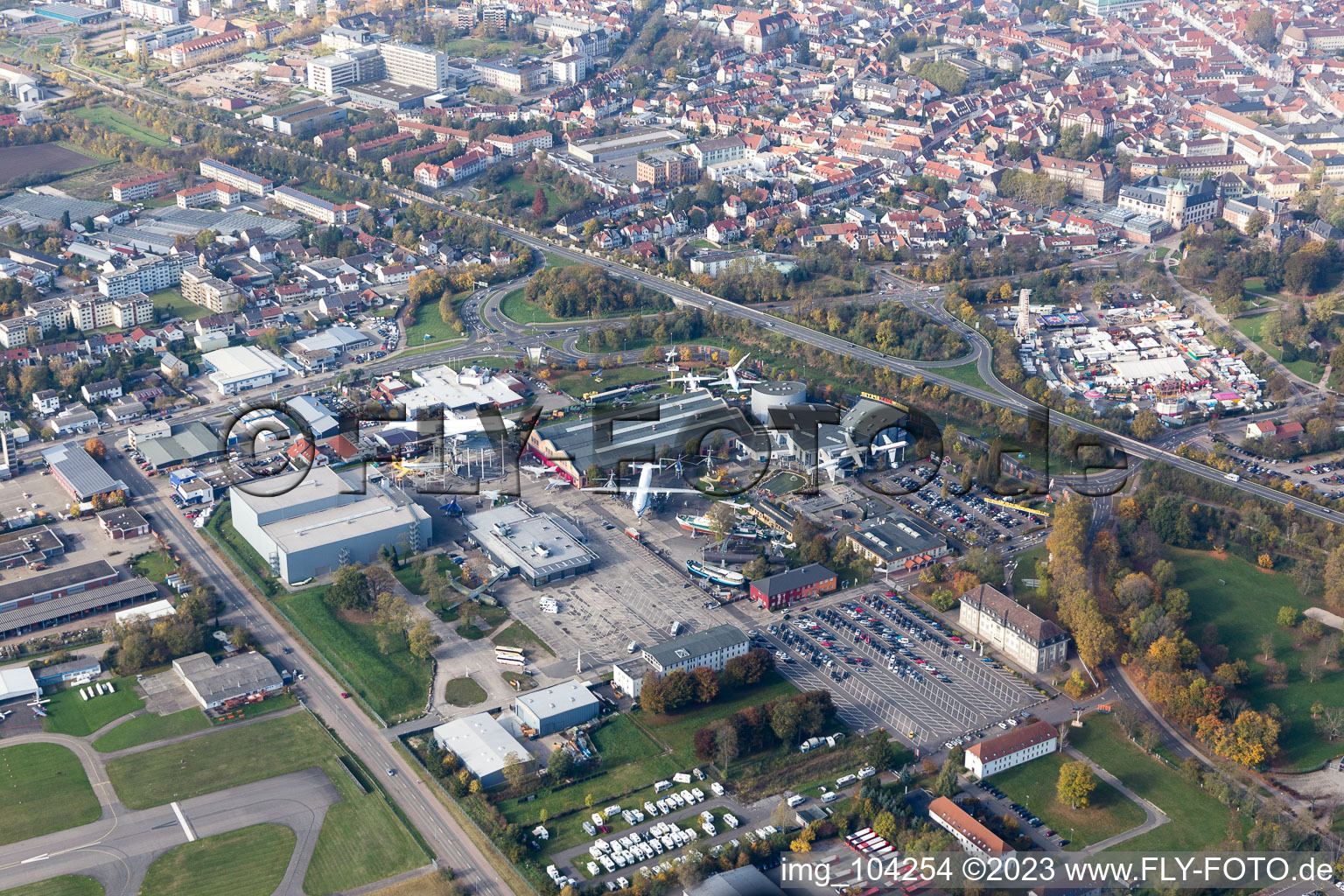 Vue aérienne de Speyer dans le département Rhénanie-Palatinat, Allemagne