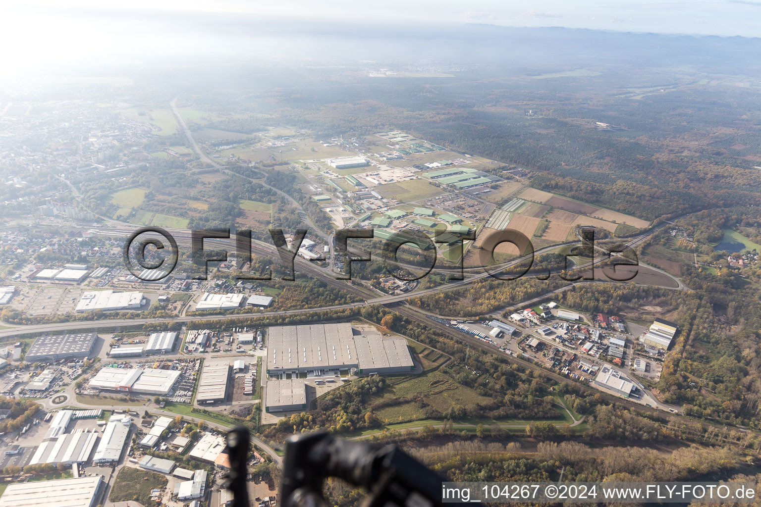 Vue d'oiseau de Germersheim dans le département Rhénanie-Palatinat, Allemagne