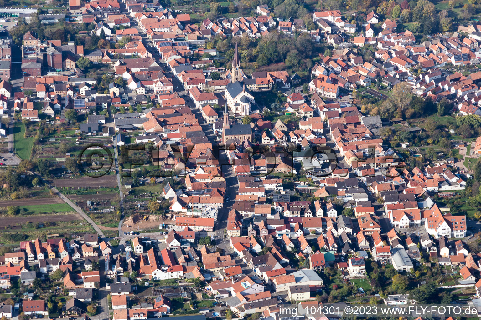 Bellheim dans le département Rhénanie-Palatinat, Allemagne vue d'en haut