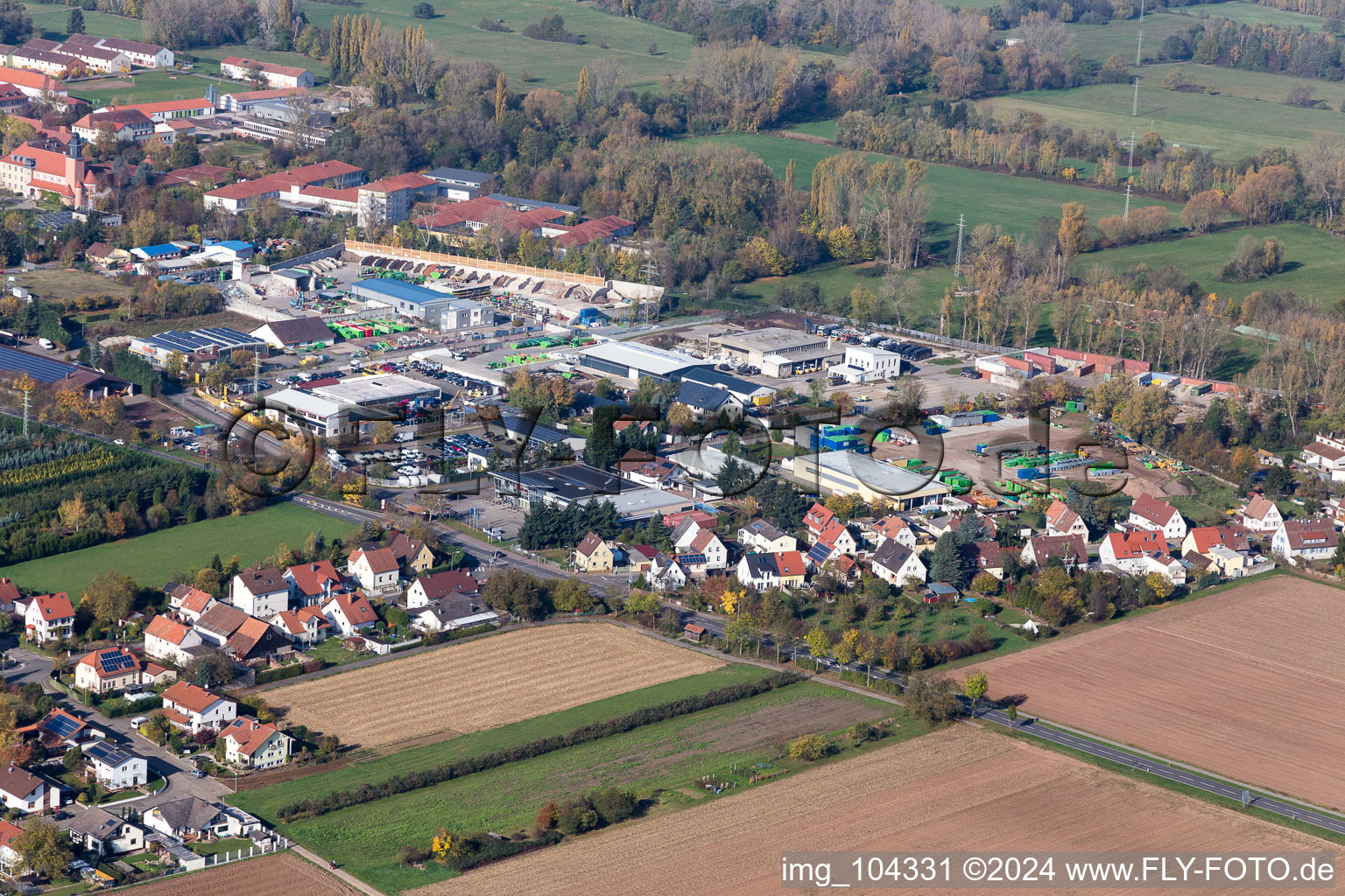 Vue oblique de Zone industrielle de l'Est à Landau in der Pfalz dans le département Rhénanie-Palatinat, Allemagne