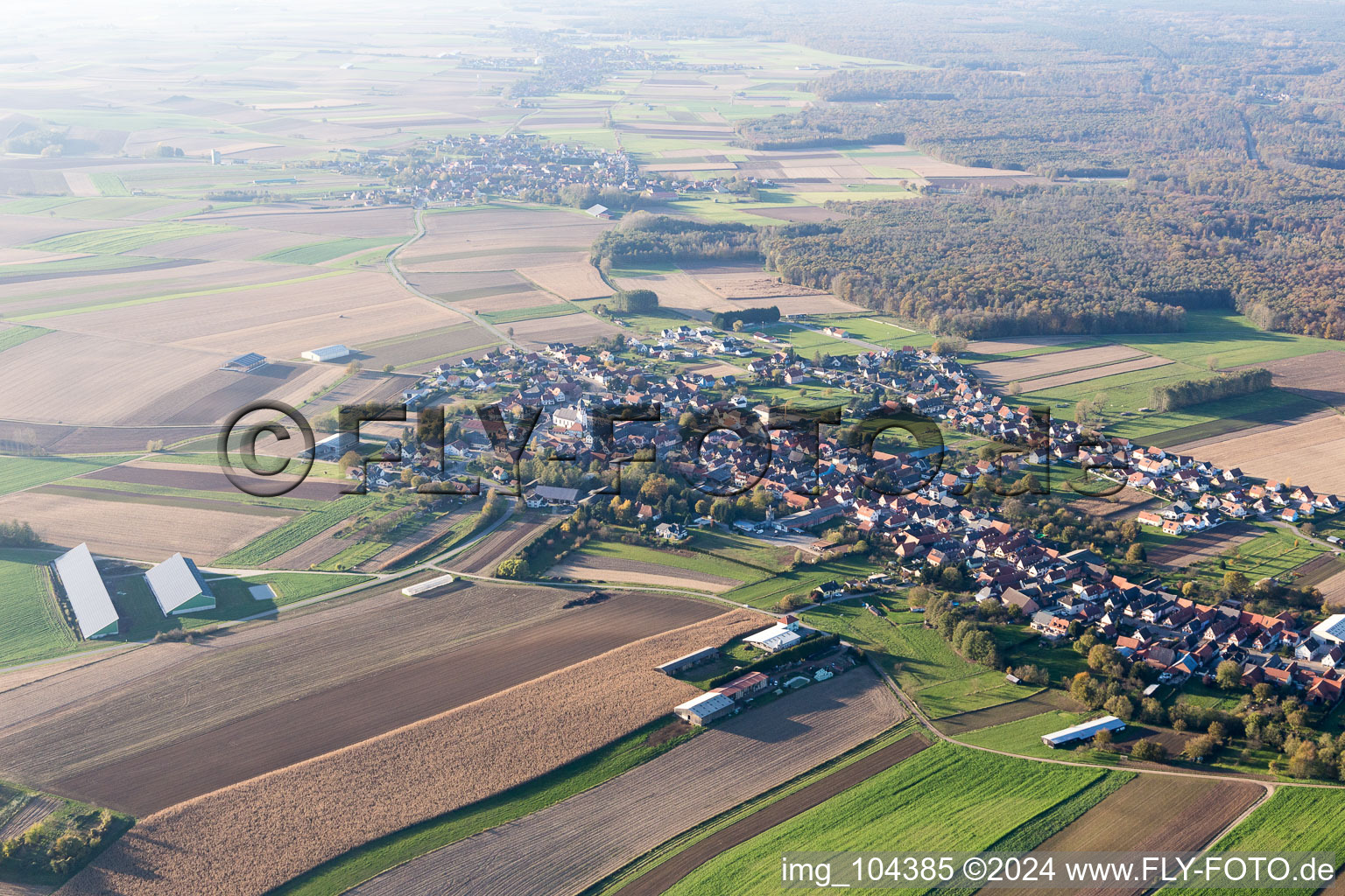 Image drone de Niederlauterbach dans le département Bas Rhin, France