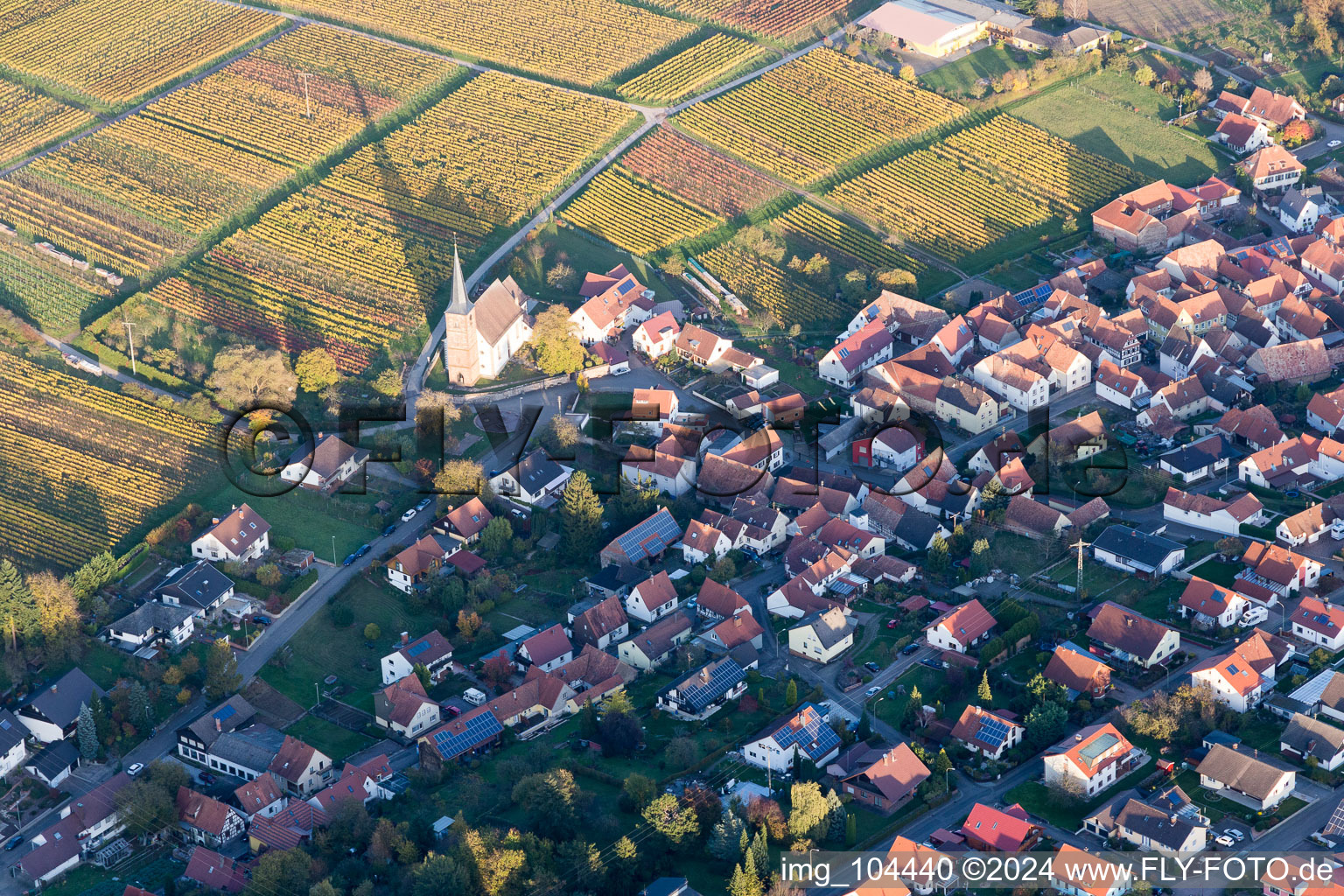 Quartier Schweigen in Schweigen-Rechtenbach dans le département Rhénanie-Palatinat, Allemagne vue du ciel