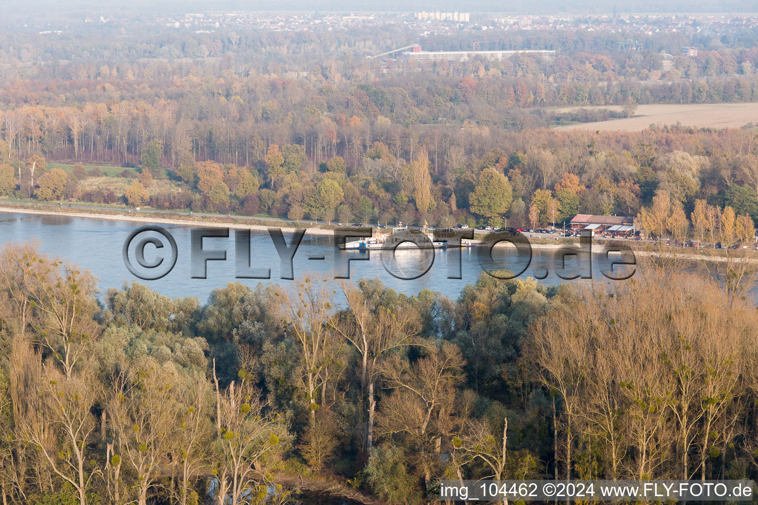 Vue aérienne de Leimersheim dans le département Rhénanie-Palatinat, Allemagne