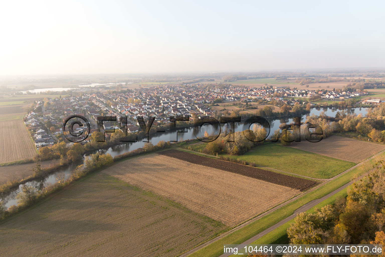 Photographie aérienne de Leimersheim dans le département Rhénanie-Palatinat, Allemagne