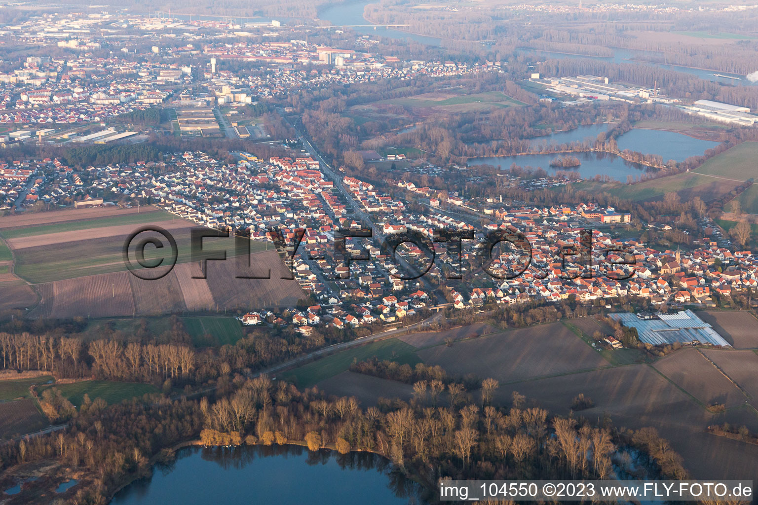 Quartier Sondernheim in Germersheim dans le département Rhénanie-Palatinat, Allemagne d'en haut